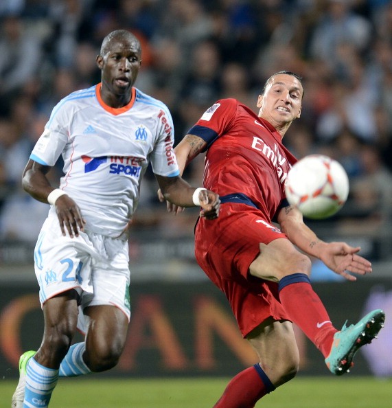 Ibrahimovic tỏa sáng với cú đúp nhưng PSG chỉ kiếm được một điểm trong trận đấu với Marseille.